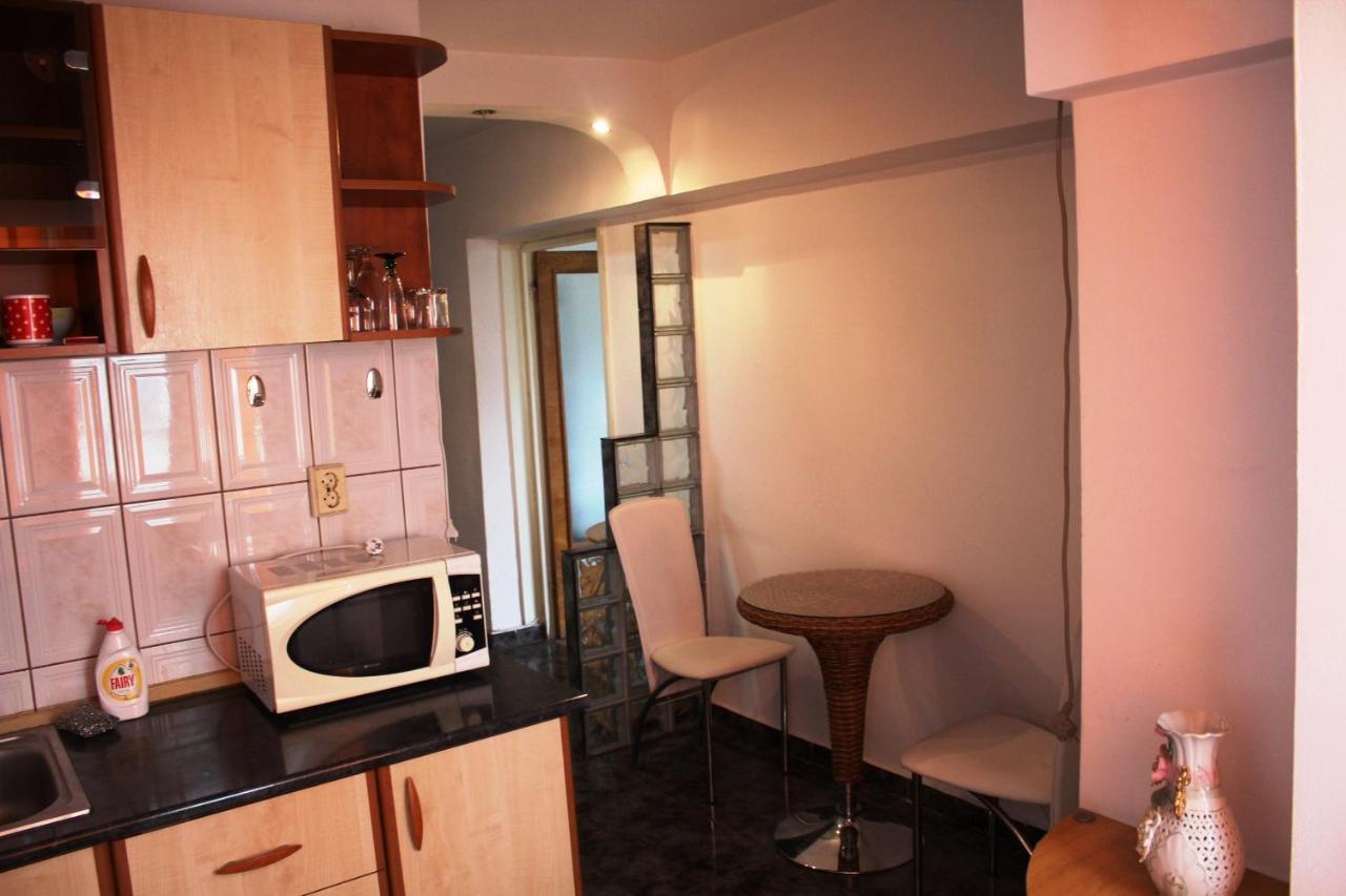 Decebal 1 Premium Apartment Бухарест Екстер'єр фото
